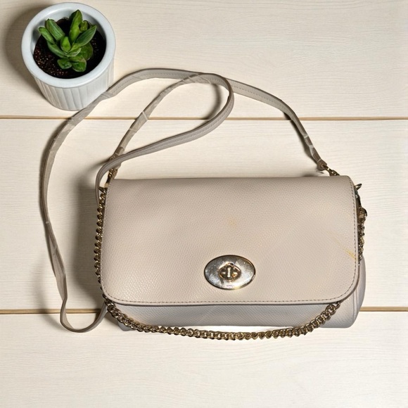Coach Mini Ruby Cross Body Cross Grain Leather Bag - Cream GUC - Picture 1 of 9